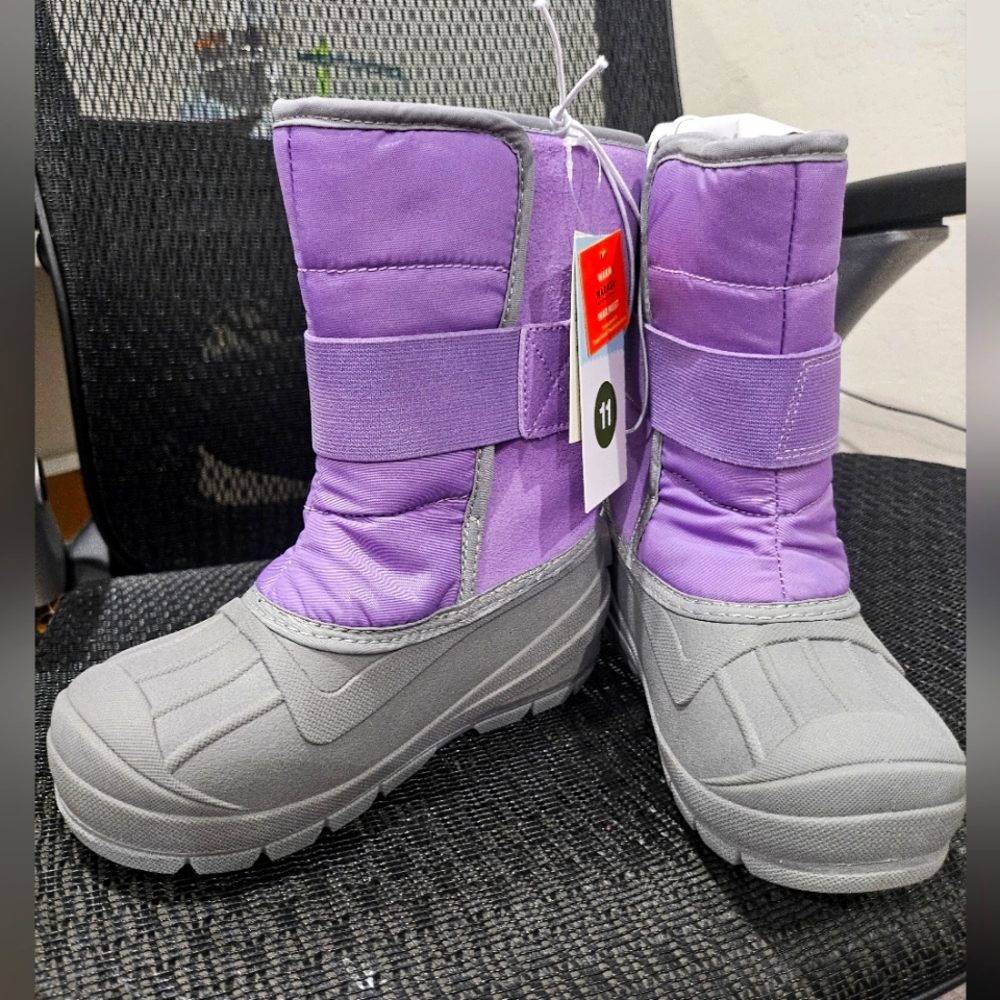 Cat & Jack Purple and Gray Winter Boots for girls Size 11